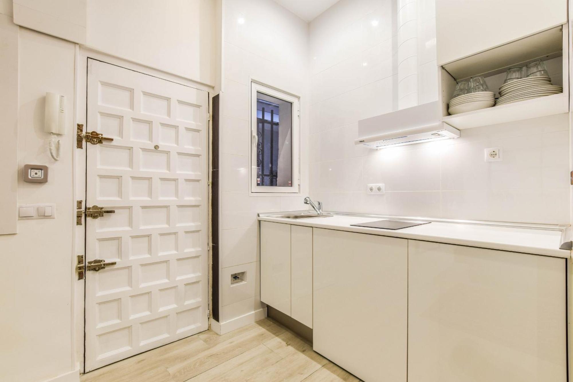 Acogedor Apartamento En Anton Martin Madrid Bagian luar foto