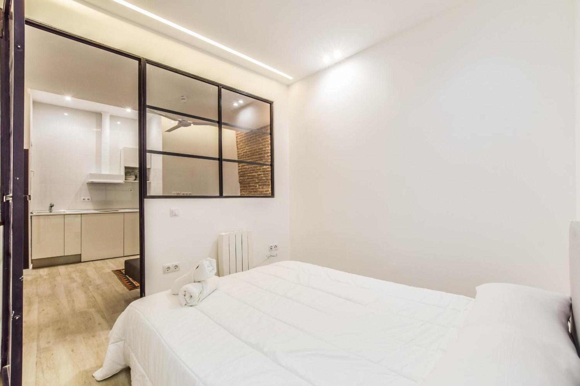 Acogedor Apartamento En Anton Martin Madrid Bagian luar foto