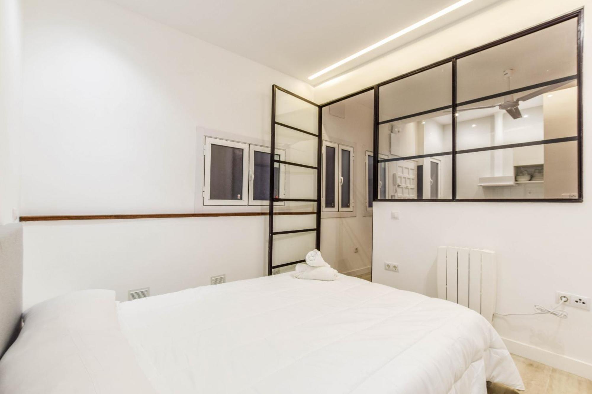 Acogedor Apartamento En Anton Martin Madrid Bagian luar foto