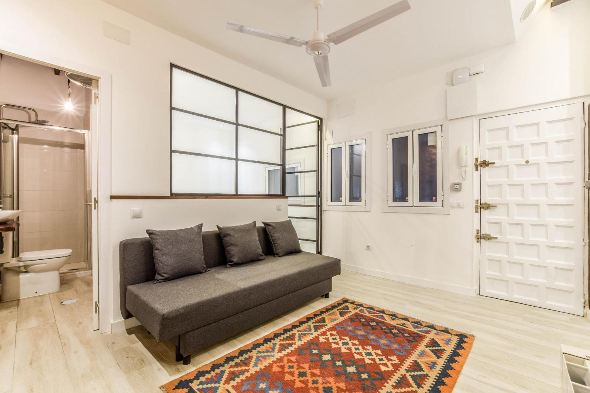 Acogedor Apartamento En Anton Martin Madrid Bagian luar foto