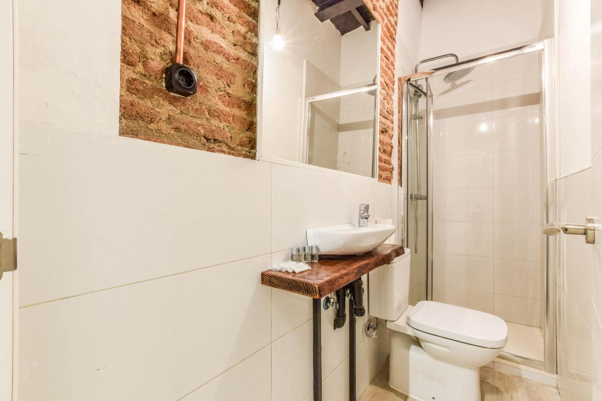Acogedor Apartamento En Anton Martin Madrid Bagian luar foto