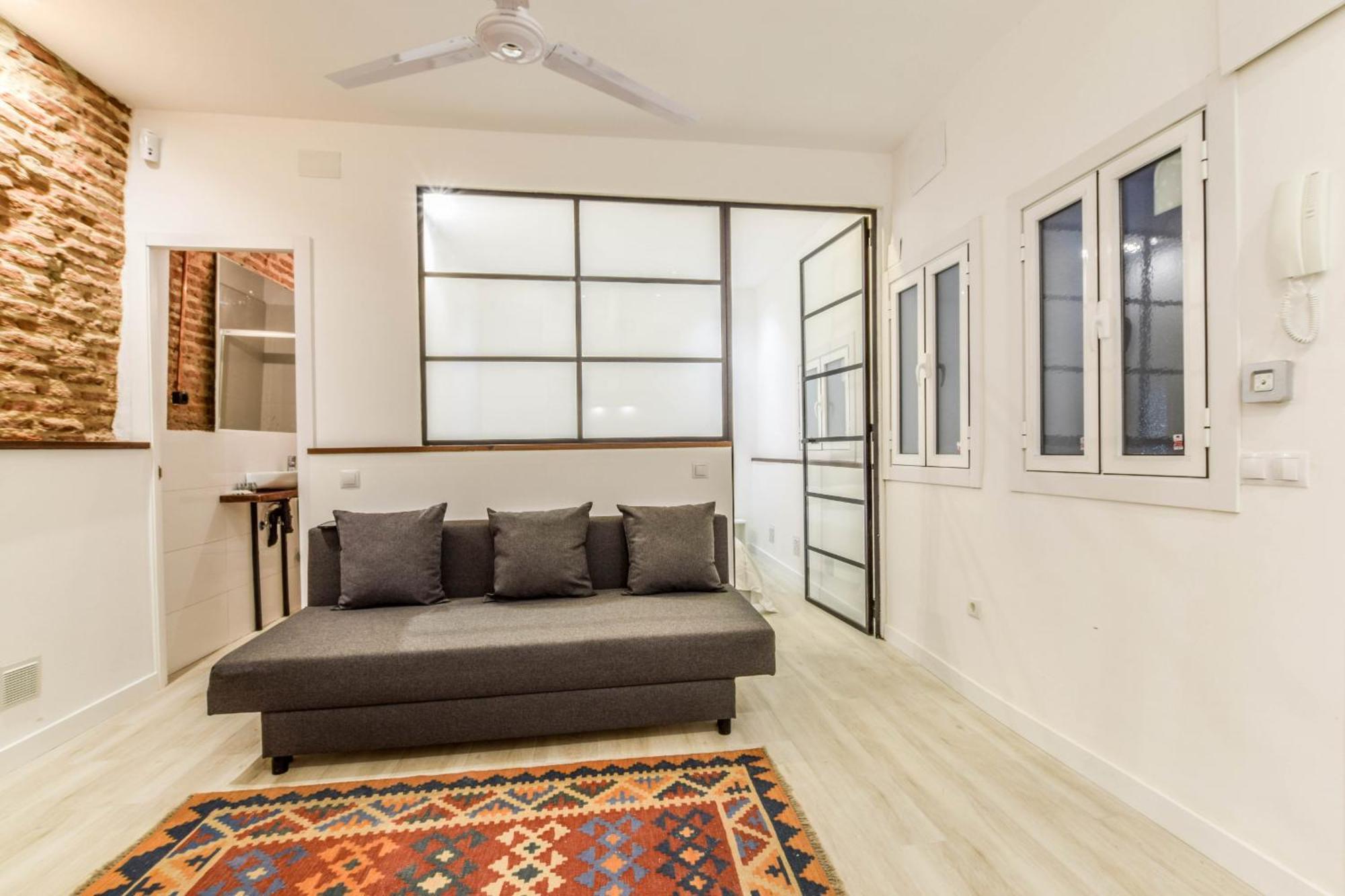 Acogedor Apartamento En Anton Martin Madrid Bagian luar foto